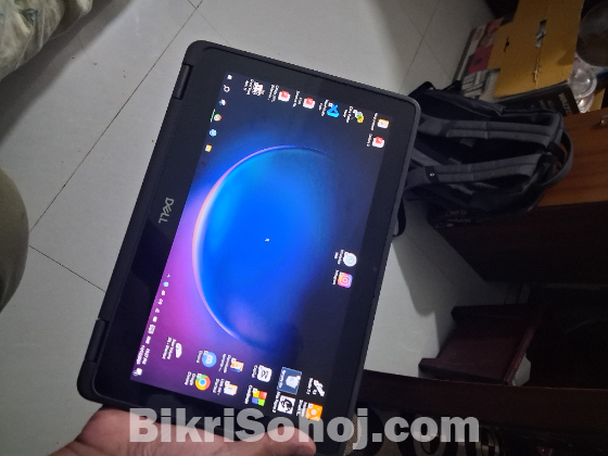 Dell latitude 3190 2 in 1 touch screen laptop